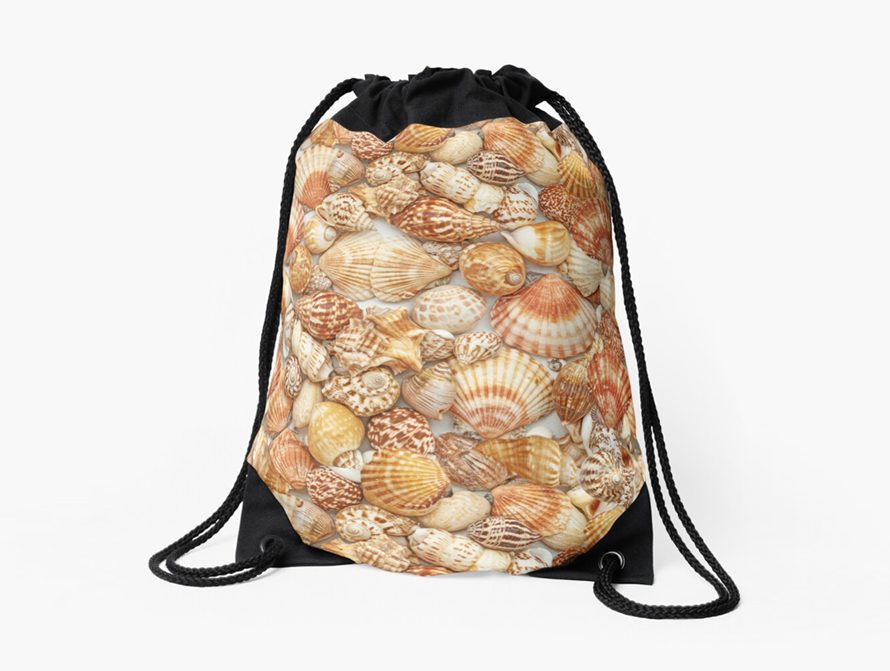 Shells allover print string bag